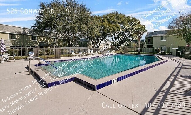 Foto del edificio - 525 Conway Rd
