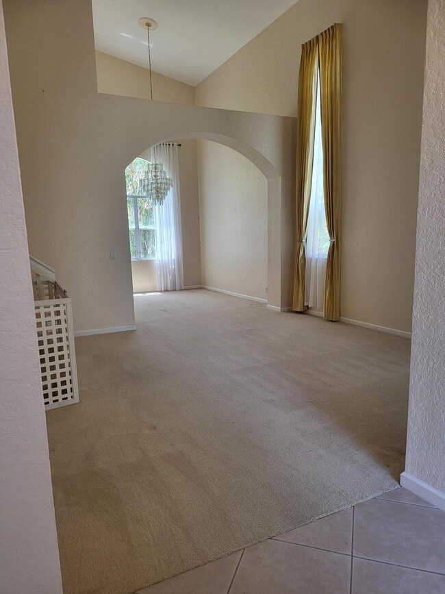 Foto del edificio - 6235 Arlington Way