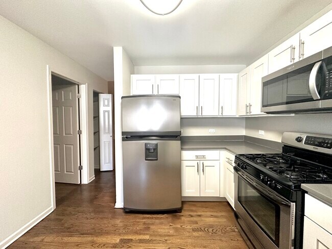Foto del edificio - 2219 N Clifton Ave