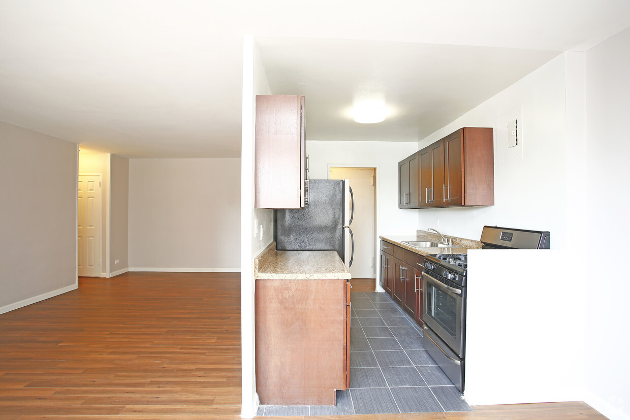 Kitchen - Ebbets Field Apartments