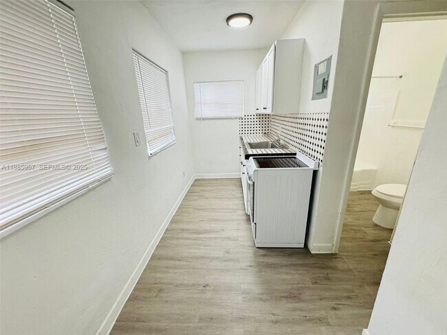 Foto del edificio - 2900 W Flagler St