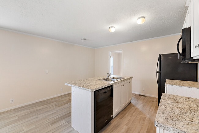 Foto del edificio - 4418 E Daisy Ln