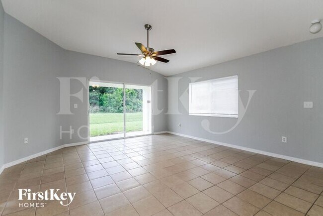 Foto del edificio - 514 Lindsay Anne Ct