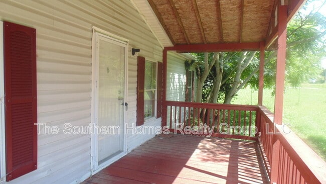 Building Photo - 1430 Hammerhill Rd