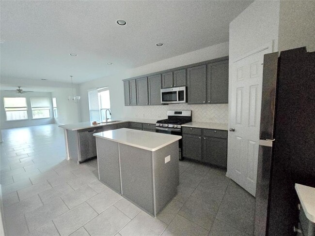 Building Photo - 520 Falkland Trace