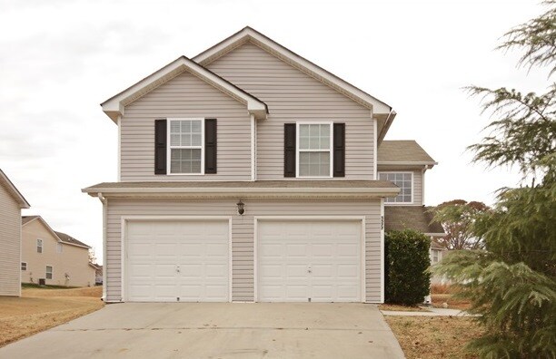 Building Photo - 5577 Waverly Park