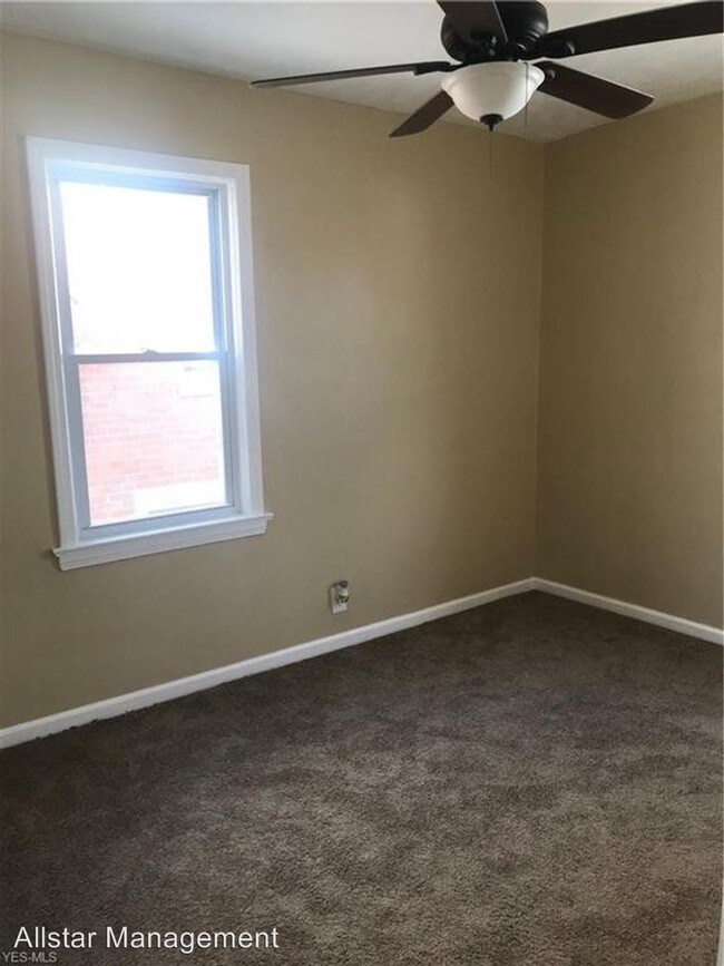 Building Photo - 3 br, 1 bath House - 4353 Lee Heights Blvd