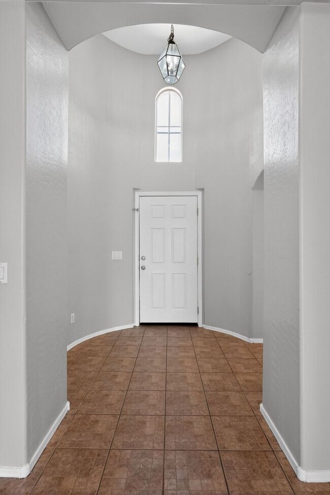 Foto del edificio - 14843 W Wethersfield Rd