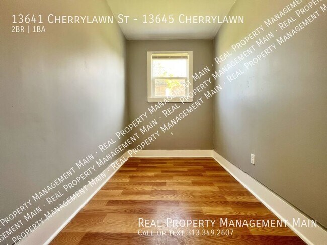 Building Photo - 2 Bed with Office on Cherrylawn