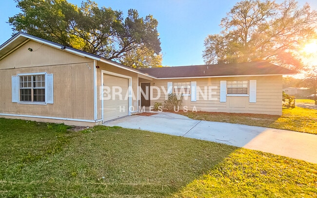 Building Photo - 318 Terrace Dr