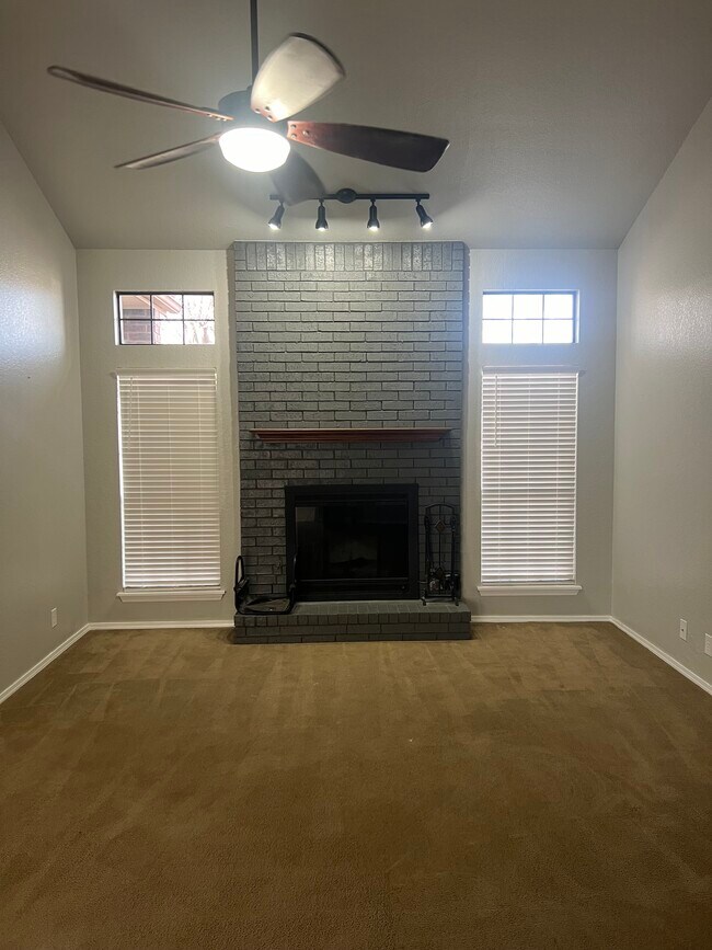 Fireplace/Living Room - 11201 S 106th East Ave