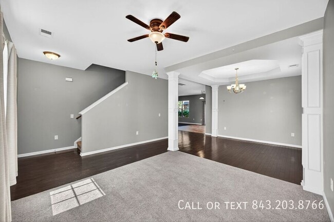 Building Photo - 165 Weeping Cypress Dr