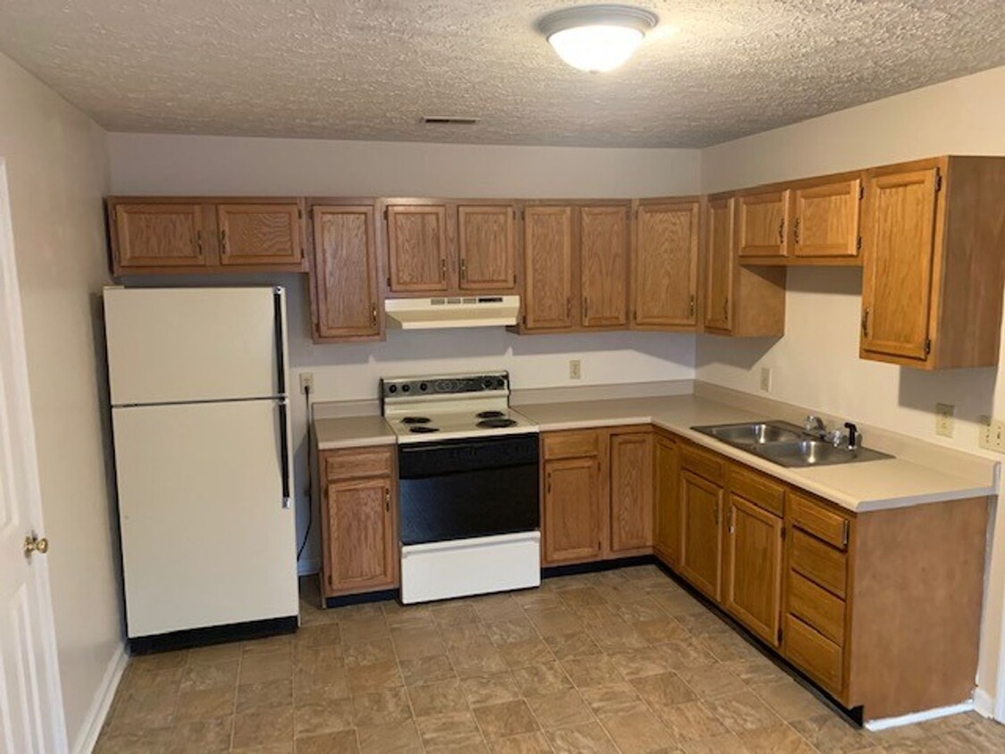 409/411 Noble King - Apartment for Rent in Winchester, KY | Apartments.com