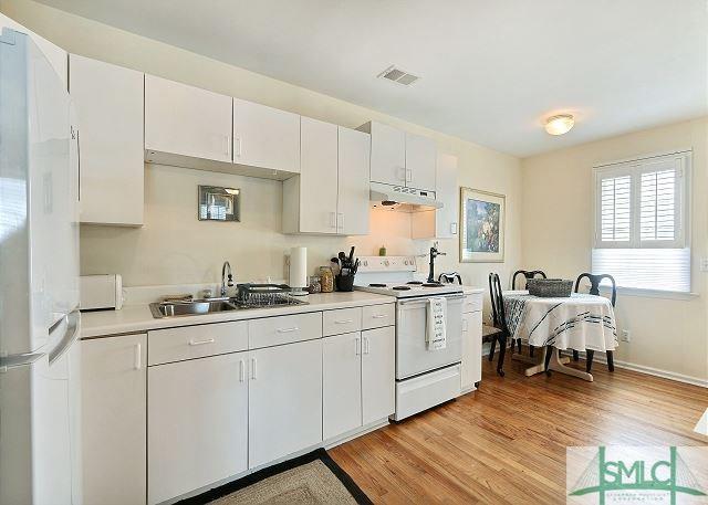 Foto del edificio - 535 E Liberty Ln