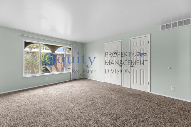 Photo - 549 Stringham Ave Townhome