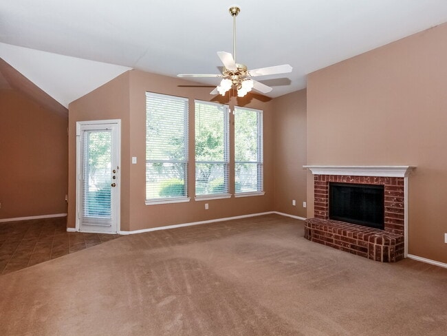 Building Photo - 1811 Caddo Lake Dr