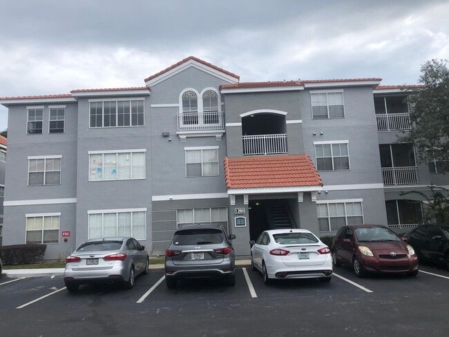 Photo - 18001 Richmond Place Drive Apt 1232, Tampa, FL 33647, US