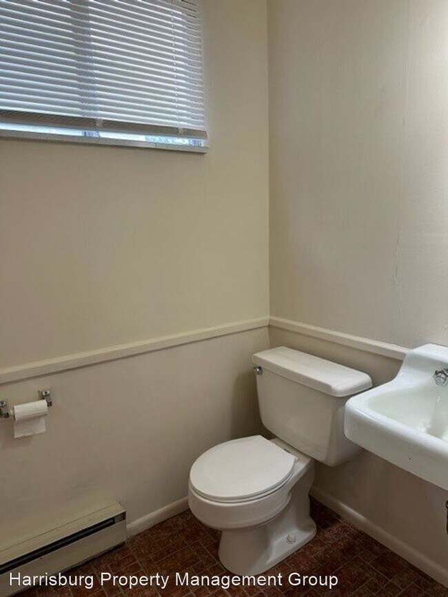 Building Photo - 3 br, 1.5 bath House - 269 W Ridge St