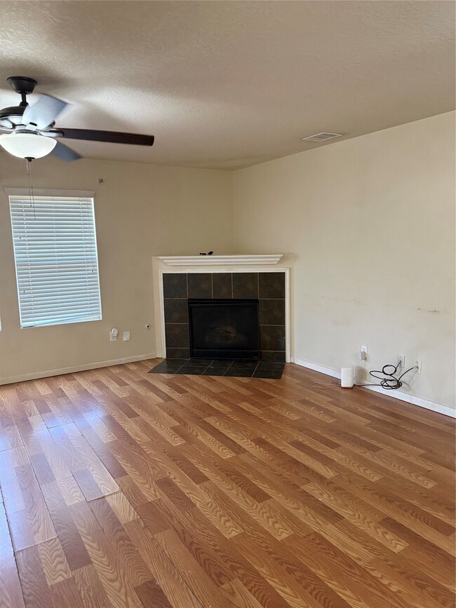 Building Photo - 1330 Reedpoint Dr