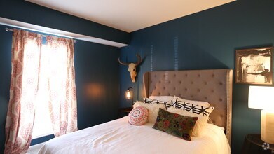Bedroom - 2BR, 2BA - 972 SF - Sandstone - The Quarry Apartments