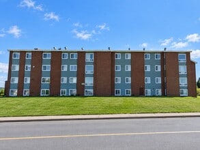 Building Photo - Highland Park