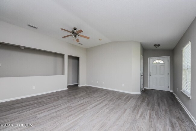 Building Photo - 1068 Morning Light Rd