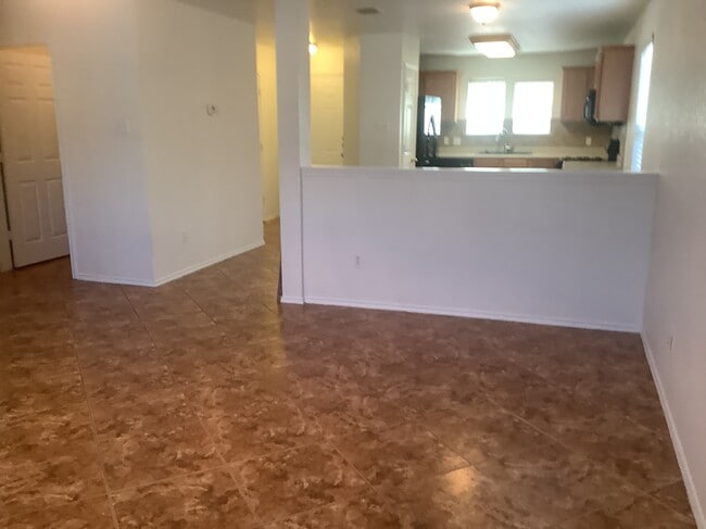 Building Photo - 1805 Lost Maples Loop