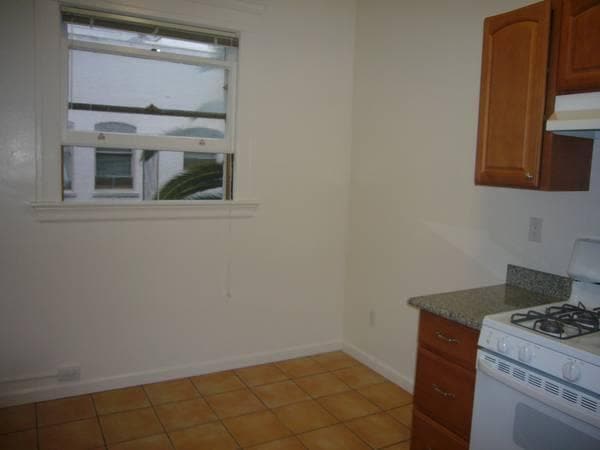 Building Photo - bedroom in San Francisco CA 94102