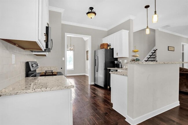 Building Photo - 5191 Forest Bend Cove