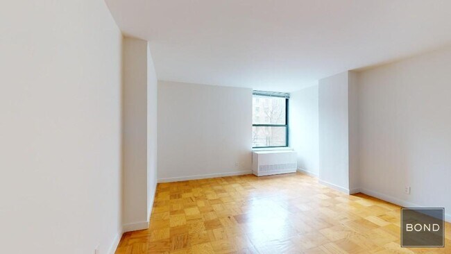 Foto del edificio - 247 W 87th St