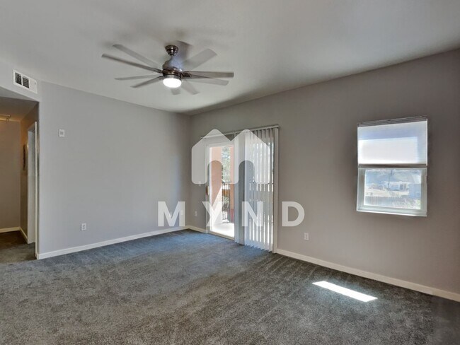 Building Photo - 6850 Sharlands Ave Apt U1125