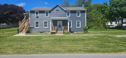 Building Photo - 105 Ridge Rd