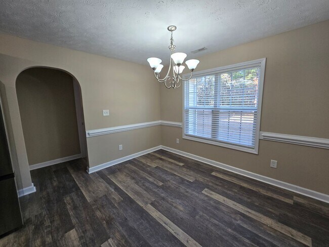 Foto del edificio - 237 Gertie~ Mitchells Landing  ~ 1 MONTH FREE~