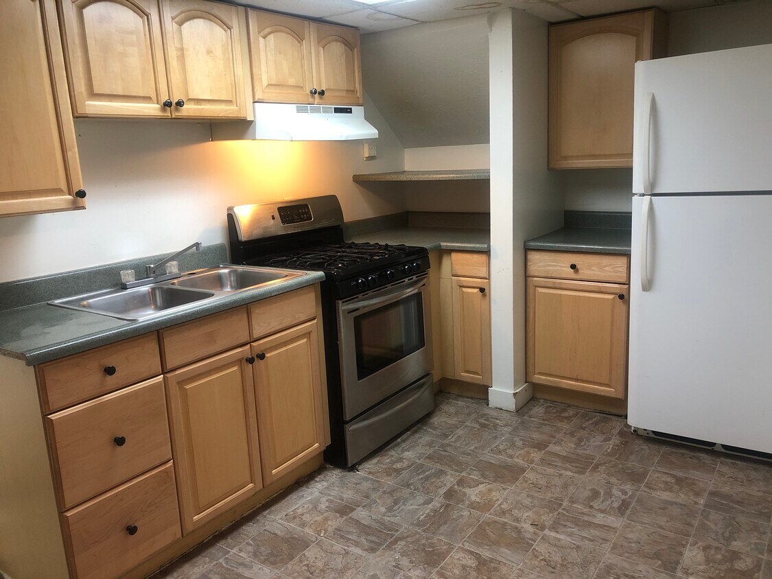 397 N 100 E, American Fork, UT 84003 Townhome Rentals in American