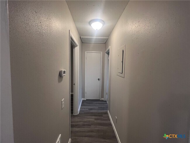 Foto del edificio - 200 Olsens Acres