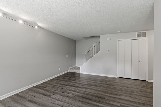 Foto del edificio - 13359 Zenith Ln