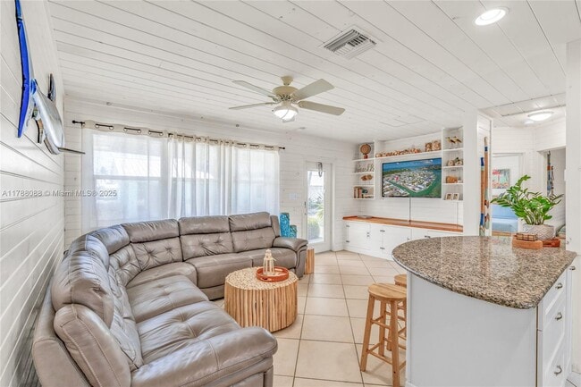 Building Photo - 11332 3rd Avenue Ocean