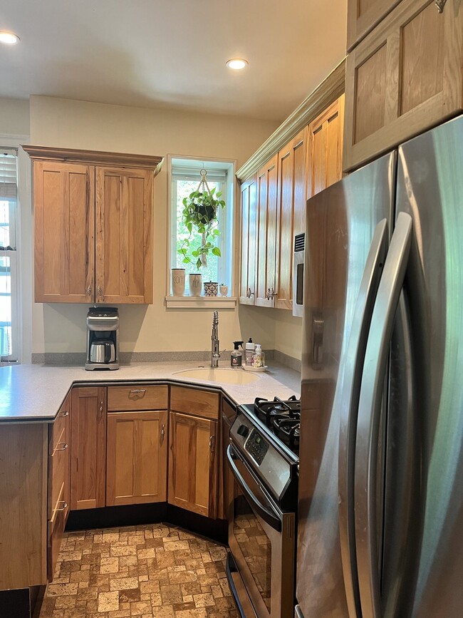 Kitchen - 522 W 33rd Street