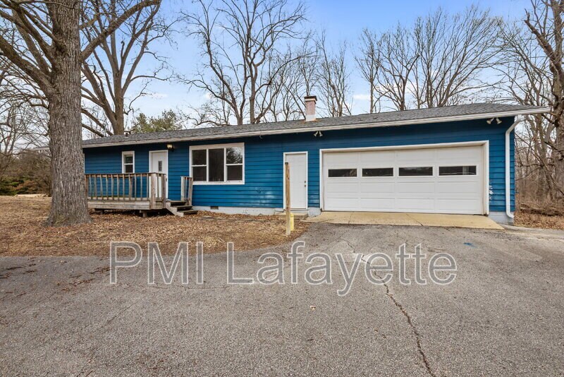 Primary Photo - 5318 E 200 N