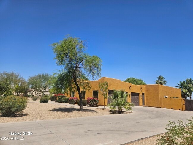 Building Photo - 5118 W Winston Dr