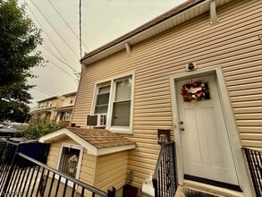 Building Photo - 7021 Durham Ave