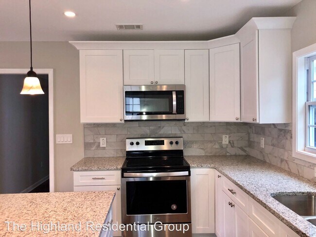 Foto del edificio - 3 br, 2 bath House - 1884 Sylvan Road