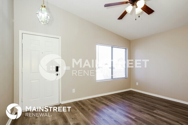 Building Photo - 8815 W Manzanita Dr