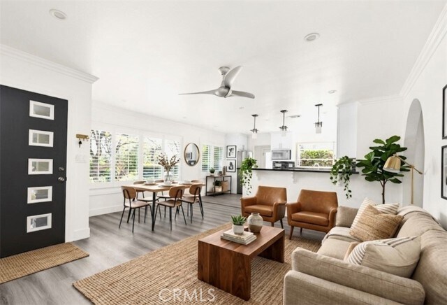 Foto del edificio - 647 W Montecito Ave