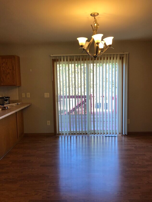 Building Photo - 7822 Starr Grass Dr