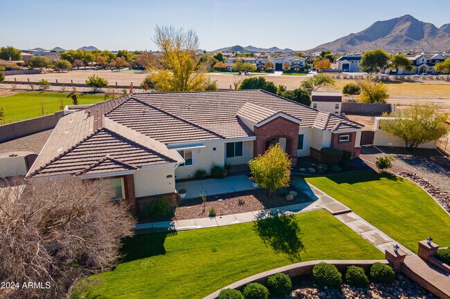 Foto del edificio - 21391 E Orchard Ln
