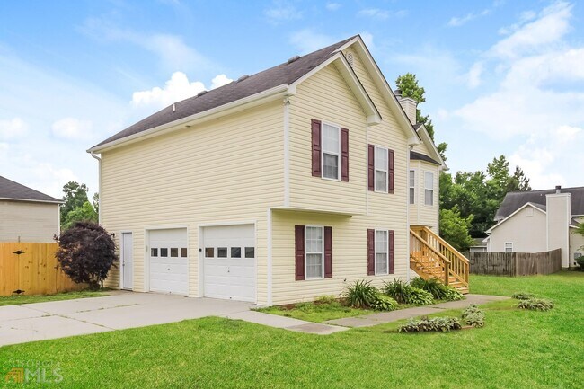 Building Photo - 14 Triangle Ln