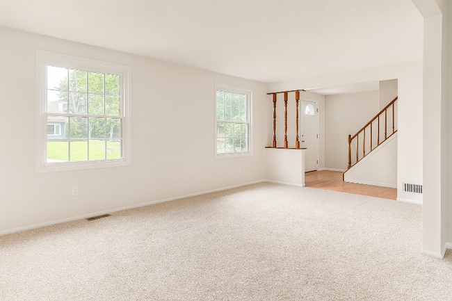 Building Photo - 5601 Sunset Dr