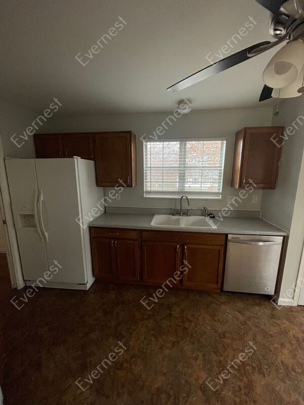 Building Photo - 4559 Cambrook Dr