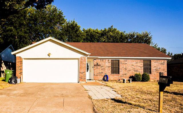 Foto principal - 6205 Maple Springs Dr